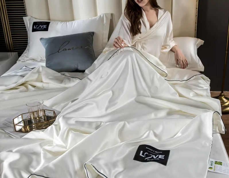 Couette en Soie Légere