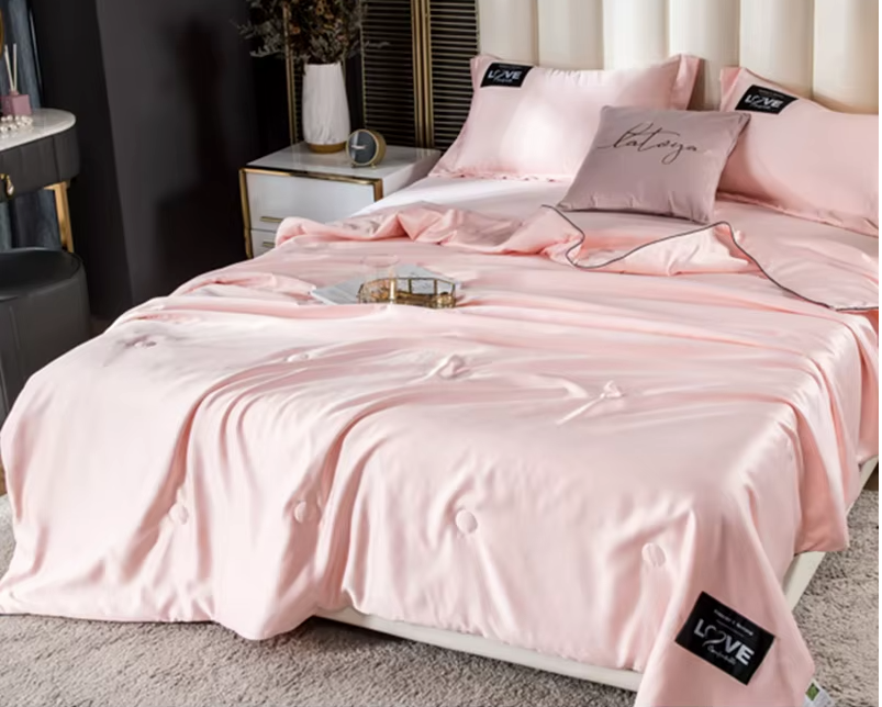Couette en Soie Légere