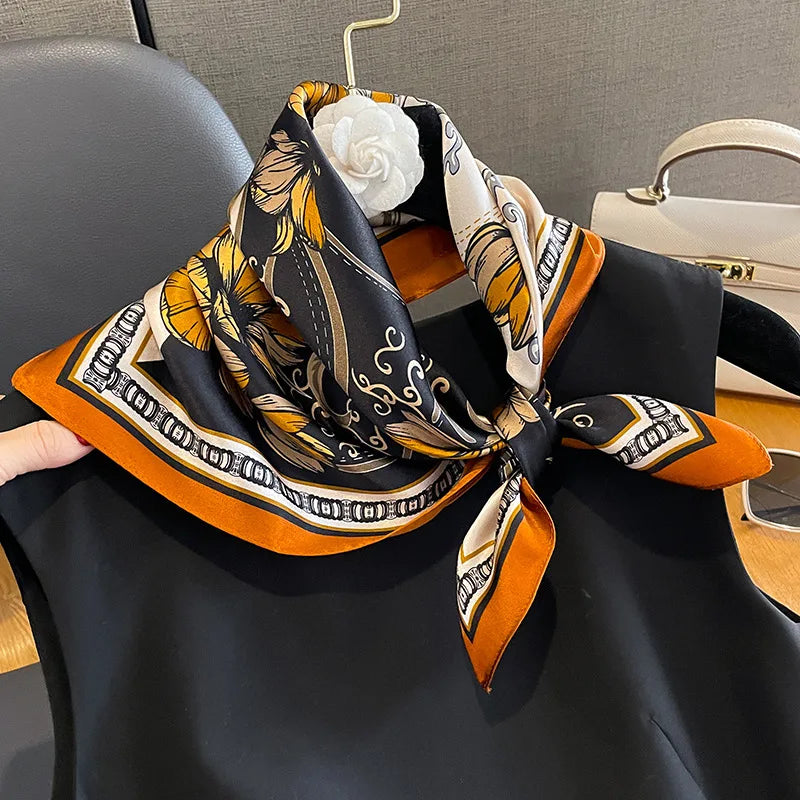 Carré en soie - Foulard élégant