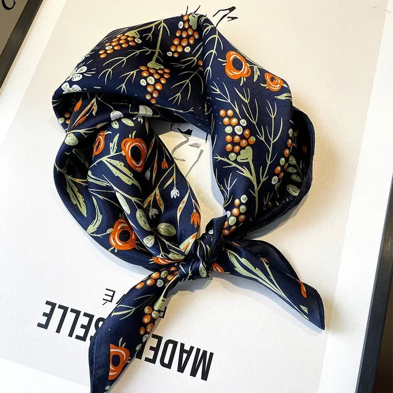 Carré en soie- Foulard élégant