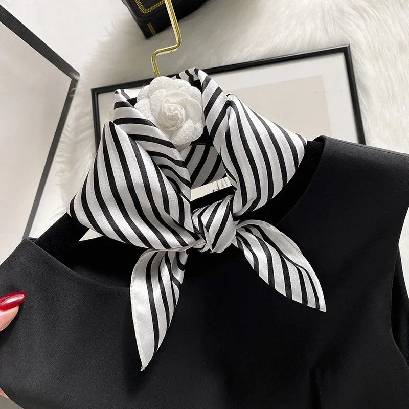 Carré en soie- Foulard élégant