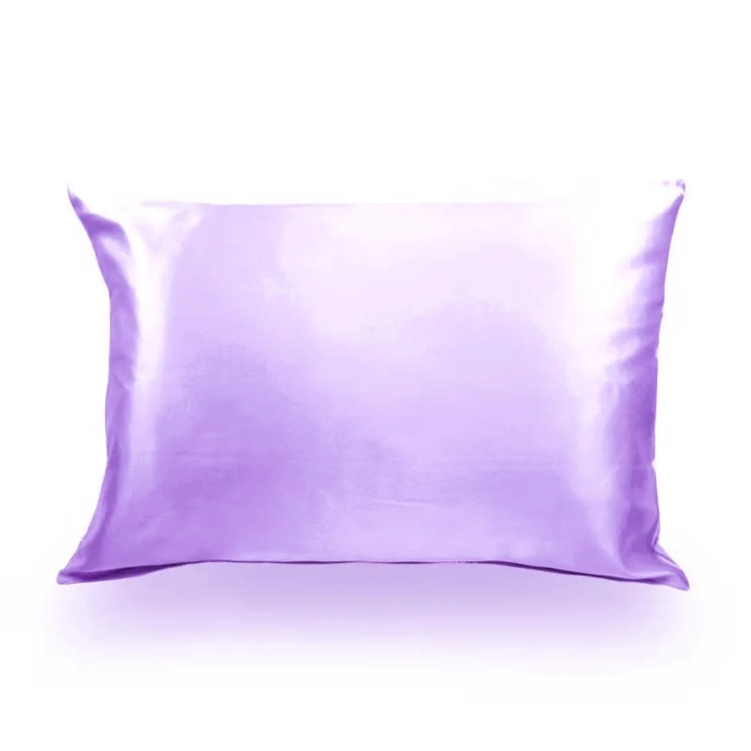 taie d'oreiller en soie essence et soie couleur violette protège la peau et les cheveux montrant la variété et l’éclat naturel de la soie.