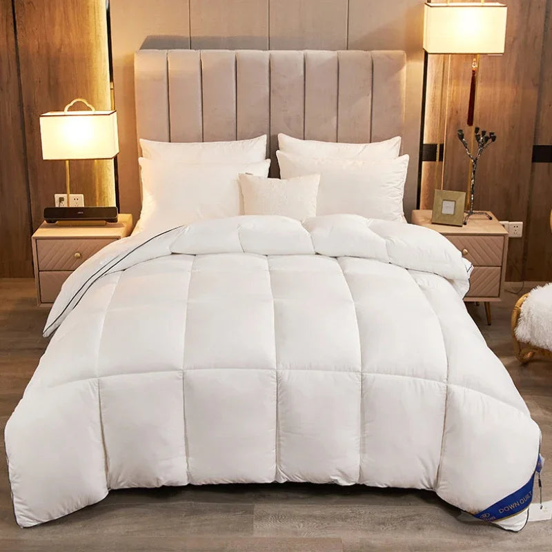 Duvet blanc haut de gamme en plumes d’oie naturelles