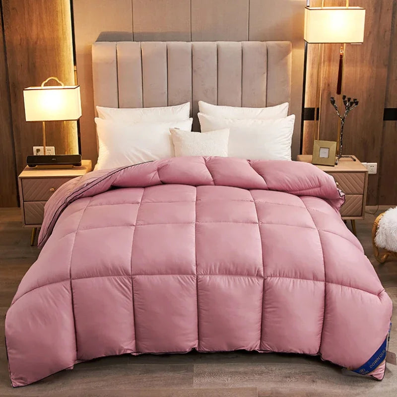 Duvet ivoire en plumes d’oie 95 % Super King rose