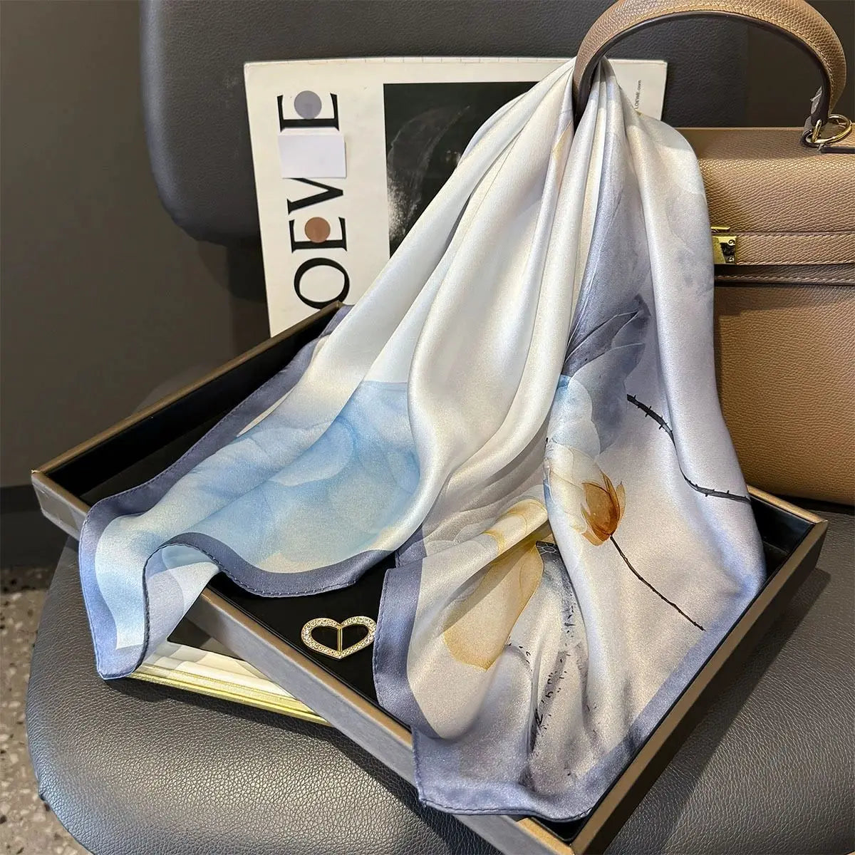 Accessoire original. BLEU