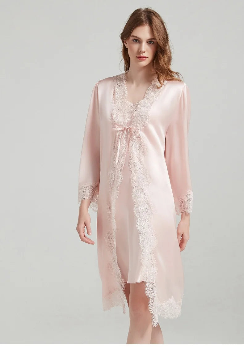 Ensemble de nuit robe + kimono – parfait pour relax à la maison. rose