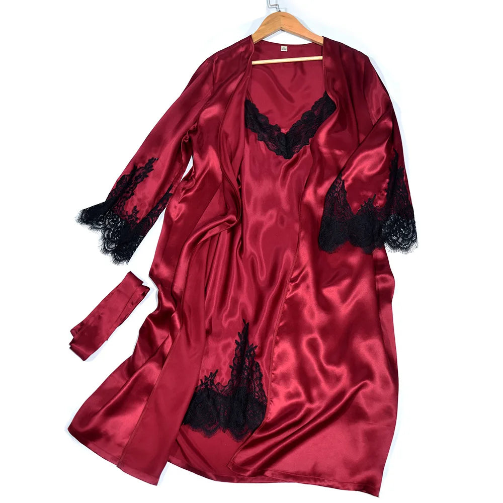 Robe et kimono en soie 100% naturelle pour femme, idéale pour mariage ou événement spécial. Confortable et élégante, douce pour la peau. rouge