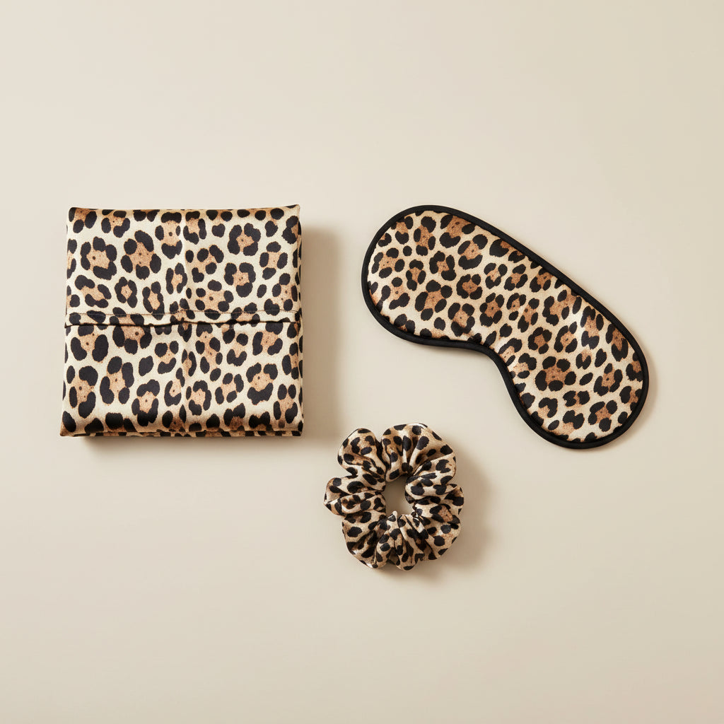 taie d'oreiller en soie et masque en soie  essence et soie couleur motif 