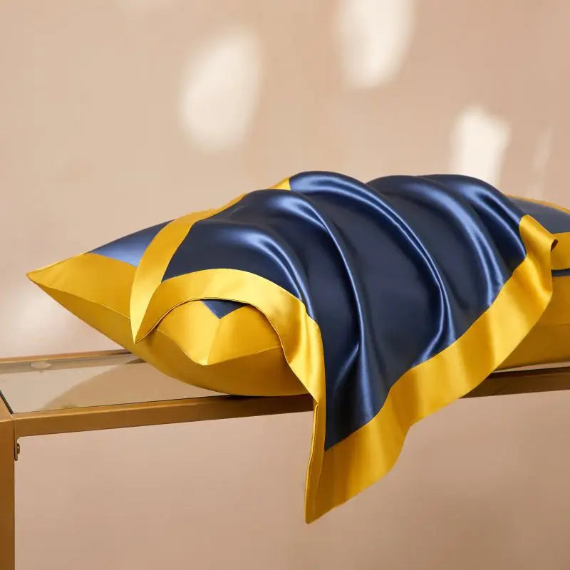 Taie d'oreiller en soie essence et soie qoie 40MOMME couleur  bleu et or