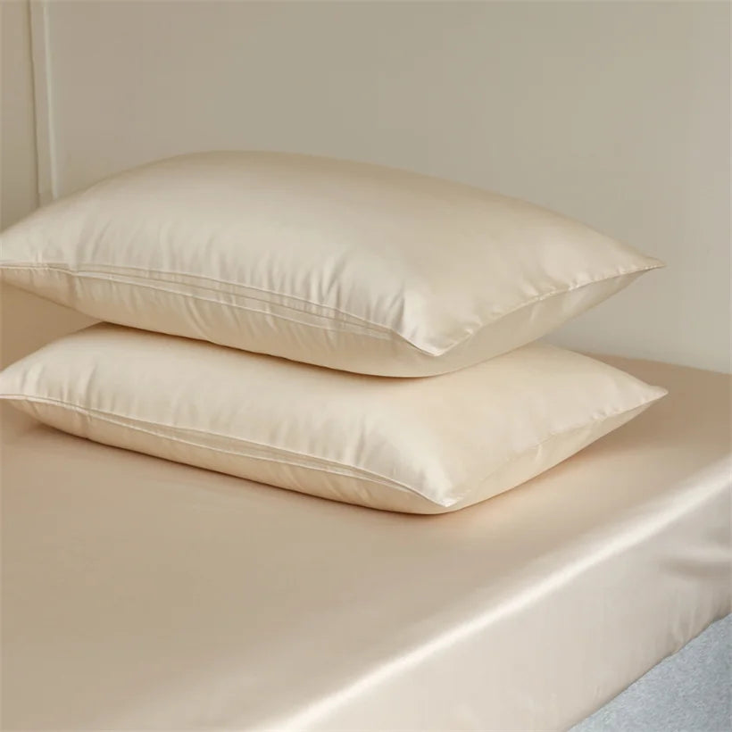 Taie d’oreiller en soie, beige, qualité luxe pour les deux personnes essence et soie