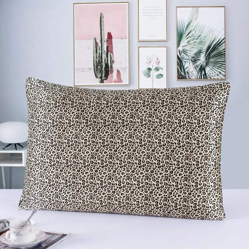 taie d'oreiller en soie et masque en soie  essence et soie couleur motif 