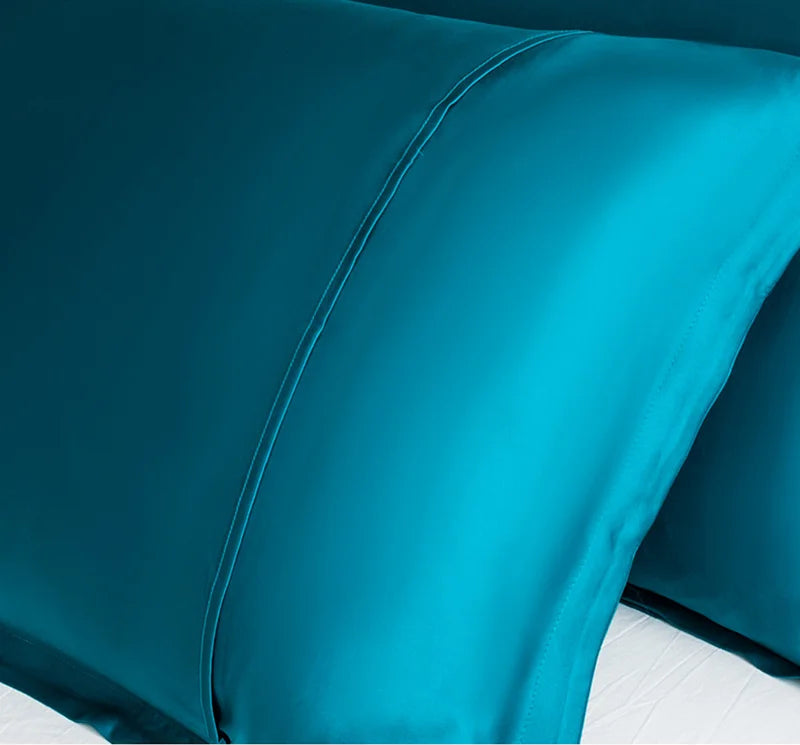 Oreiller avec taie soie 30 mm – sommeil doux, soin cheveux et peau couleur  bleu canard