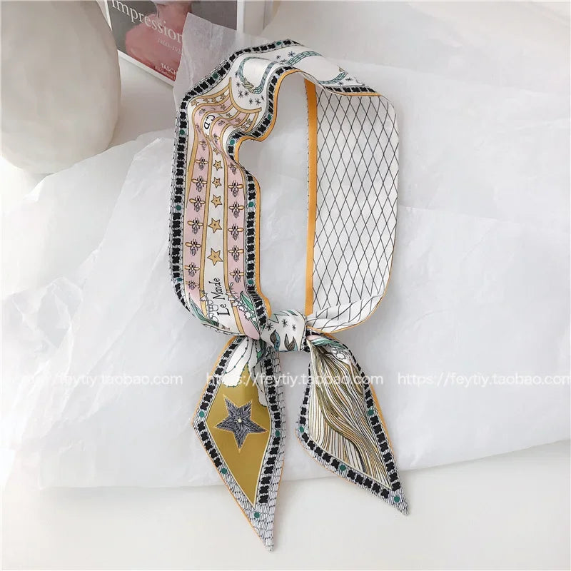 Foulard en soie l'accessoire beauté indispensable