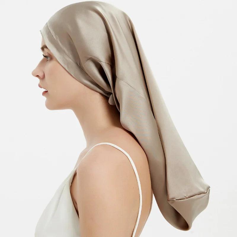 Bonnet de sommeil en soie rose avec ajustement pour cheveux longs