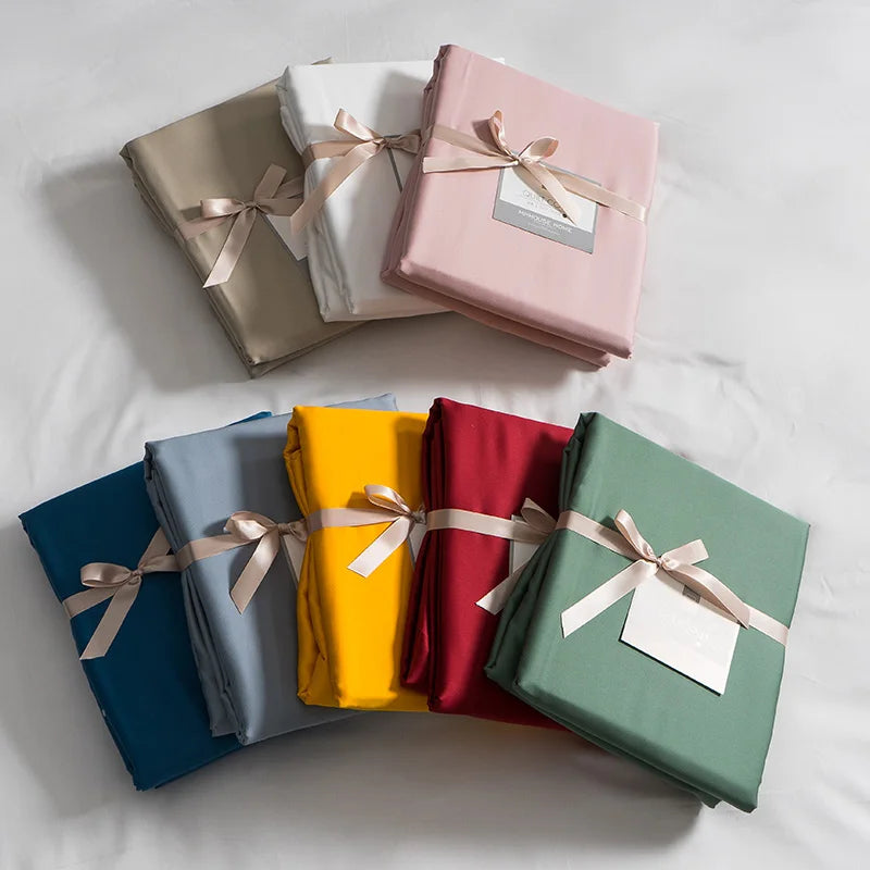 Housse de couette en soie au design épuré et minimaliste plusieurs couleur
