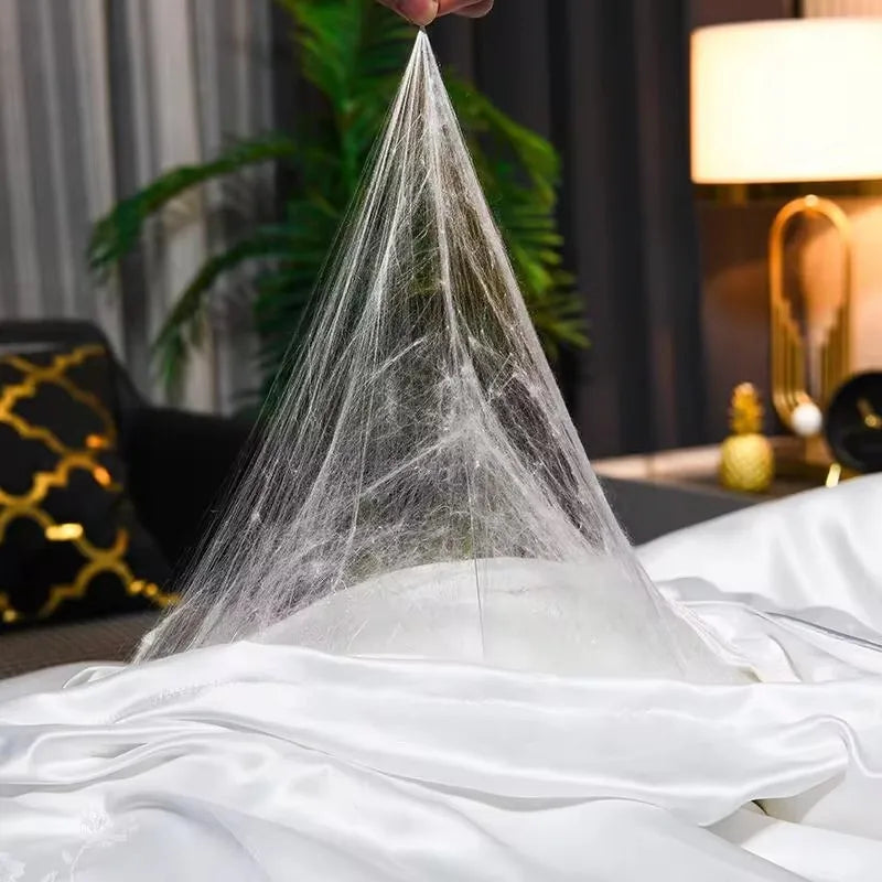 Durabilité du tissu en soie naturelle du duvet blanc