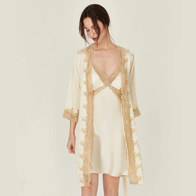 Ensemble nuit sexy kimono et nuisette en soie