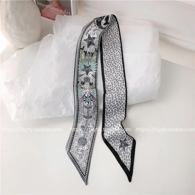 Foulard en soie l'accessoire beauté indispensable