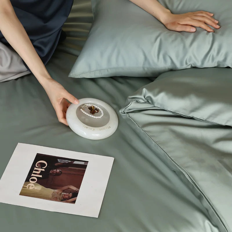 Linge de lit en soie douce adapté aux peaux sensibles et réactives VERT
