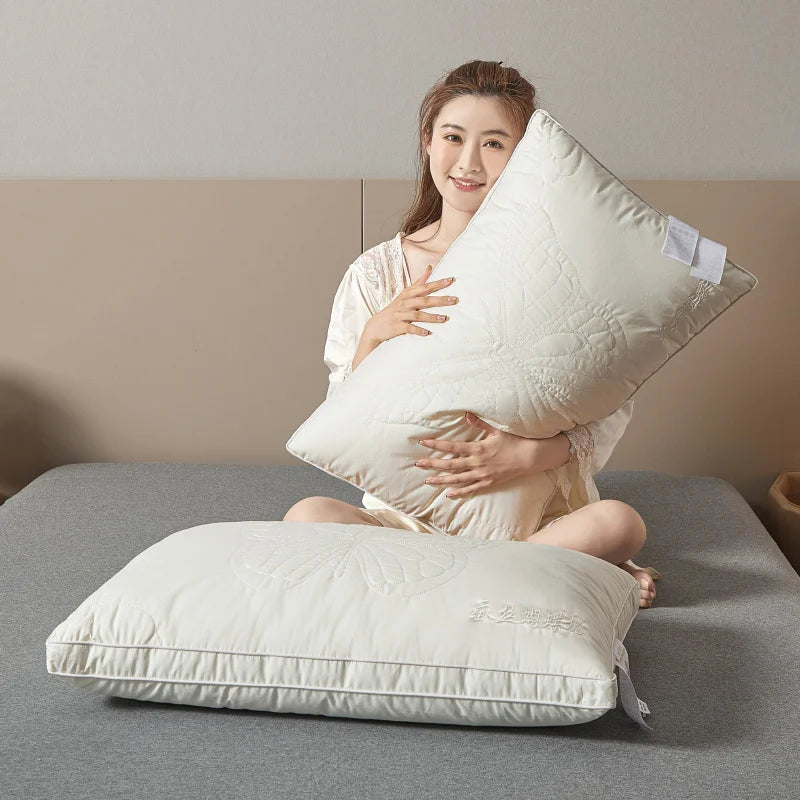 Oreiller premium style hôtel en soie mulberry 7A