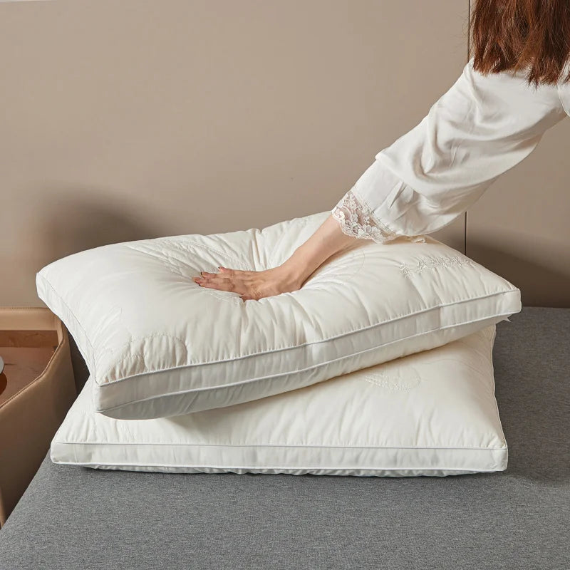 Oreiller soie mulberry soutien nuque pour sommeil sain