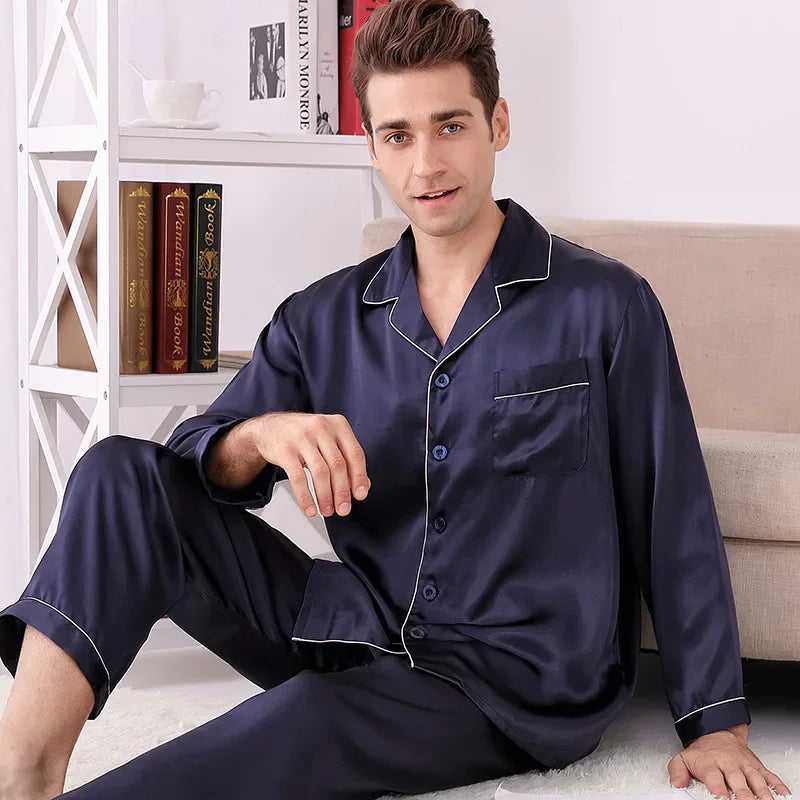 Détail tissu soie Mulberry naturelle pyjama homme bleu